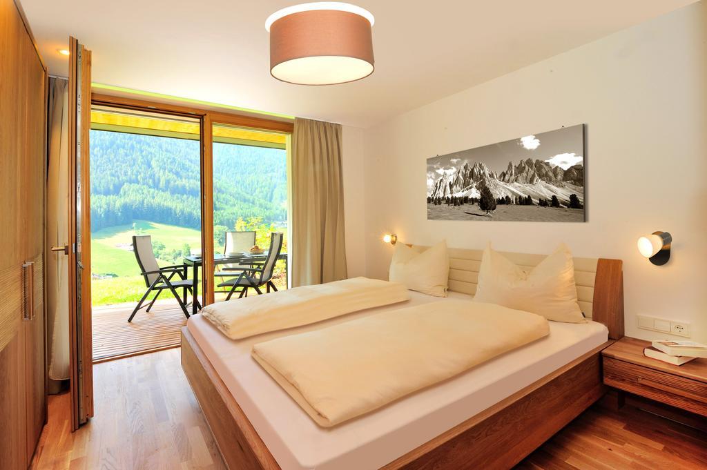 Peterwieshof Funes  Chambre photo